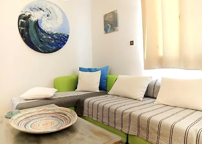 펜션 Rodis Cycladic House 나오우사